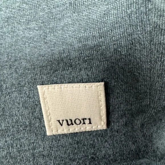 Vuori Daydream Crew Size Medium - Picture 4 of 5